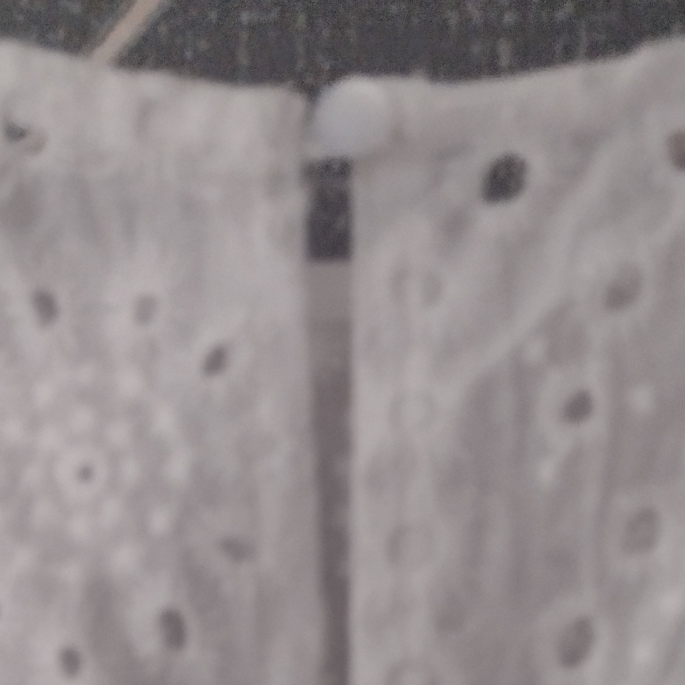 Eyelet white dress.Size XL - Picture 8 of 9